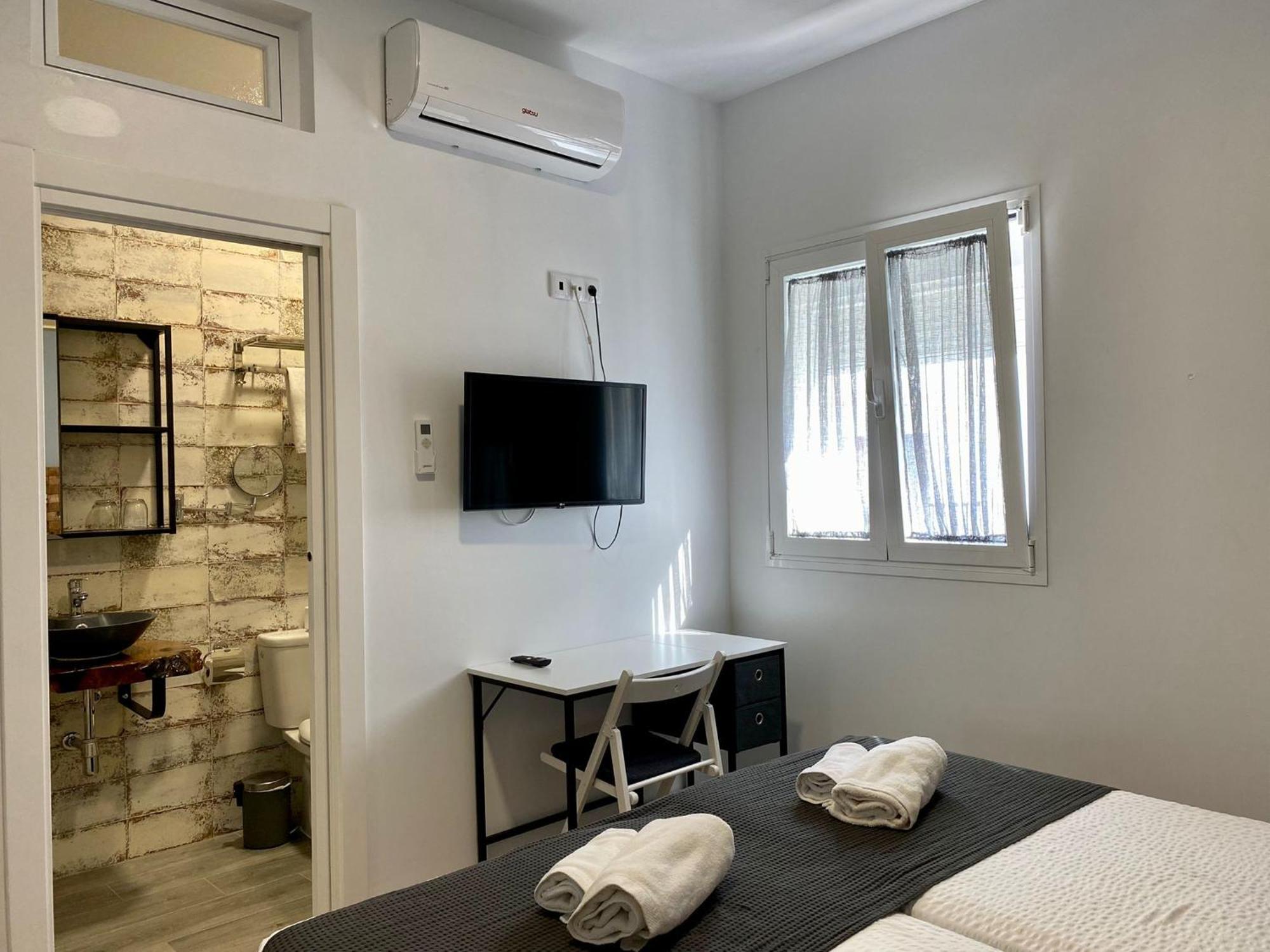 Anka Kurro Bed and Breakfast Rota Buitenkant foto